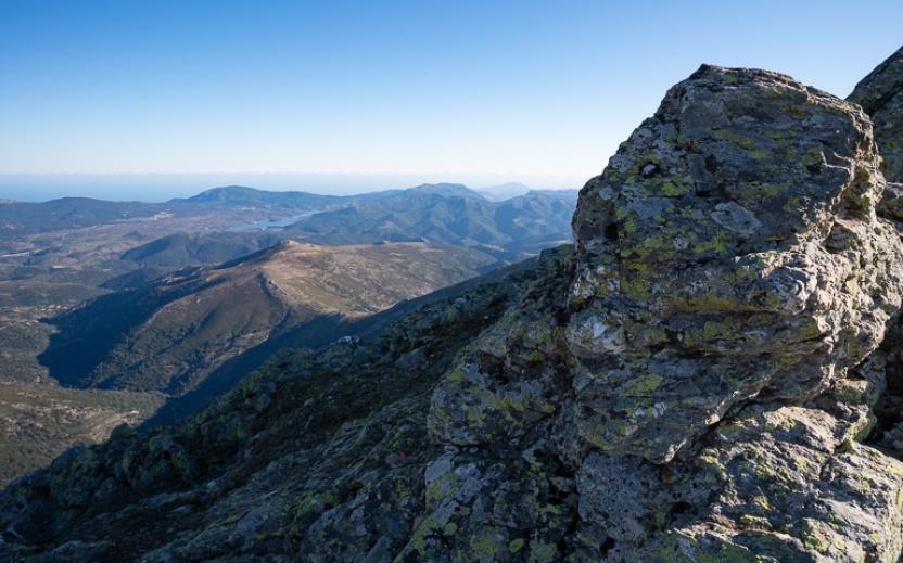 741, 702- Vista verso sudest dalle cime più alte.jpg